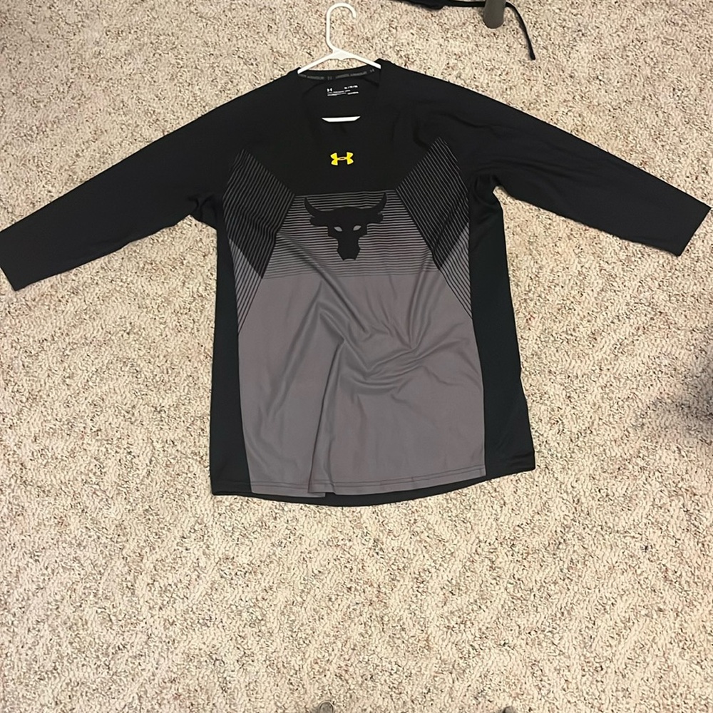 Under armour black workout long sleeve